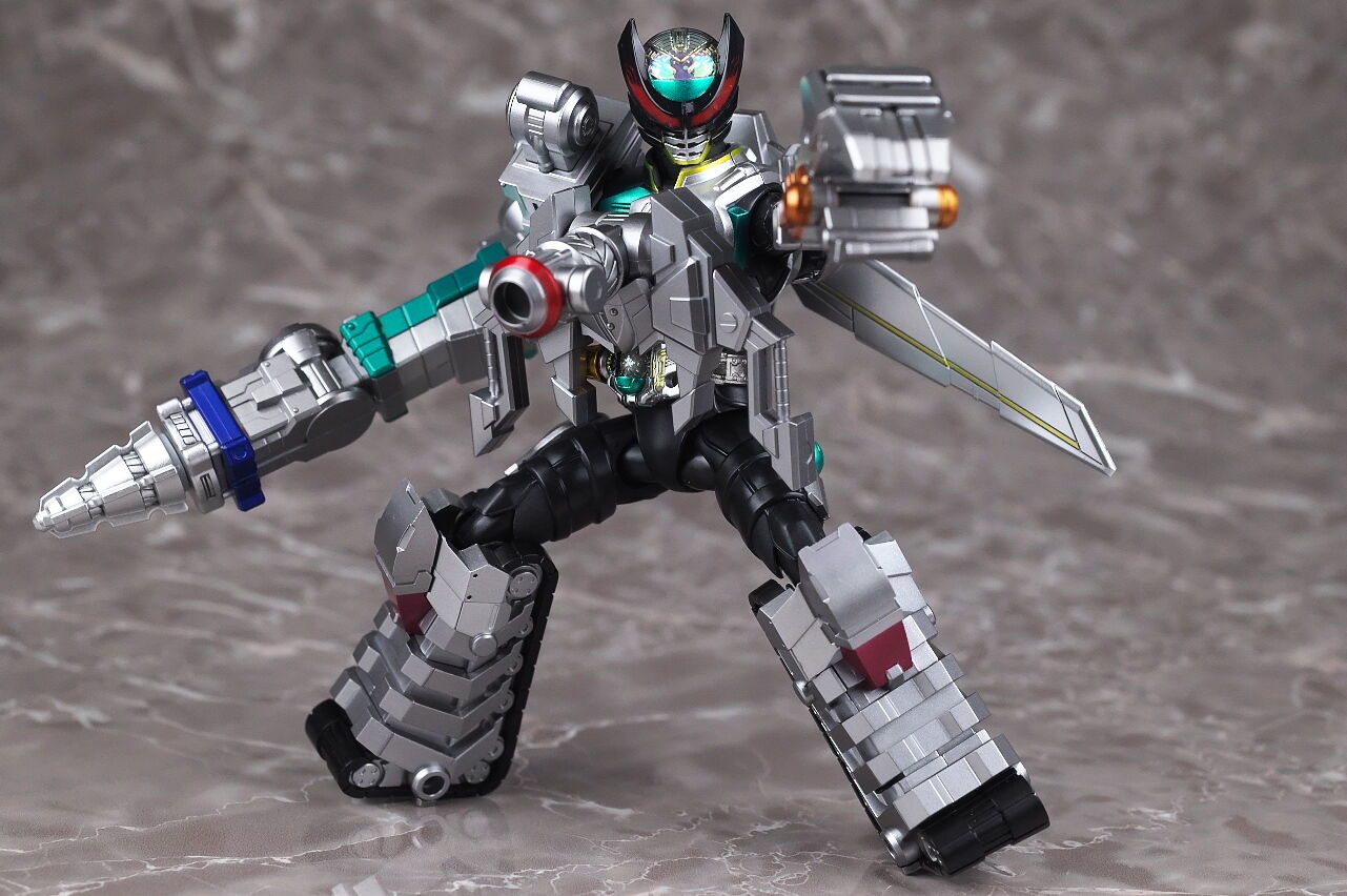 S.H.フィギュアーツ（真骨彫製法）CLAWs・サソリ レビュー : はっちゃか