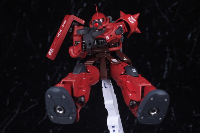 GUNDAM FIX FIGURATION METAL COMPOSITE MS-06R-1A シャア専用高機動型