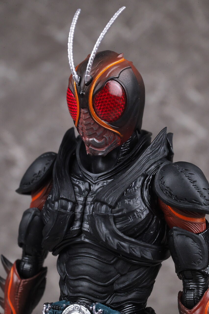 S.H.フィギュアーツ 仮面ライダーBLACK SUN（初変身Ver.）レビュー