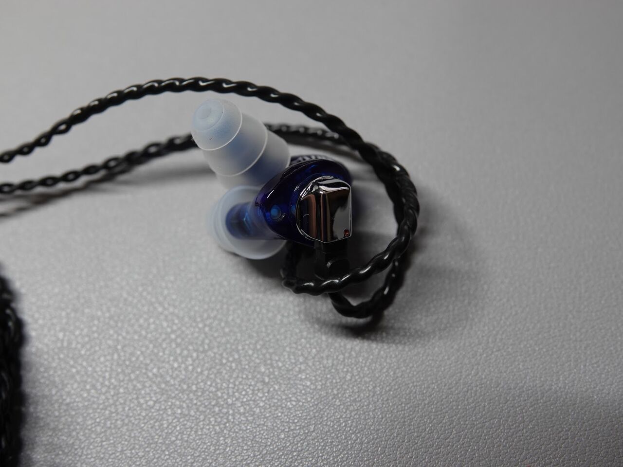 YU9 Audio U-556とU-554のレビュー〈PR〉 : メタラーのヘッドホンブログ