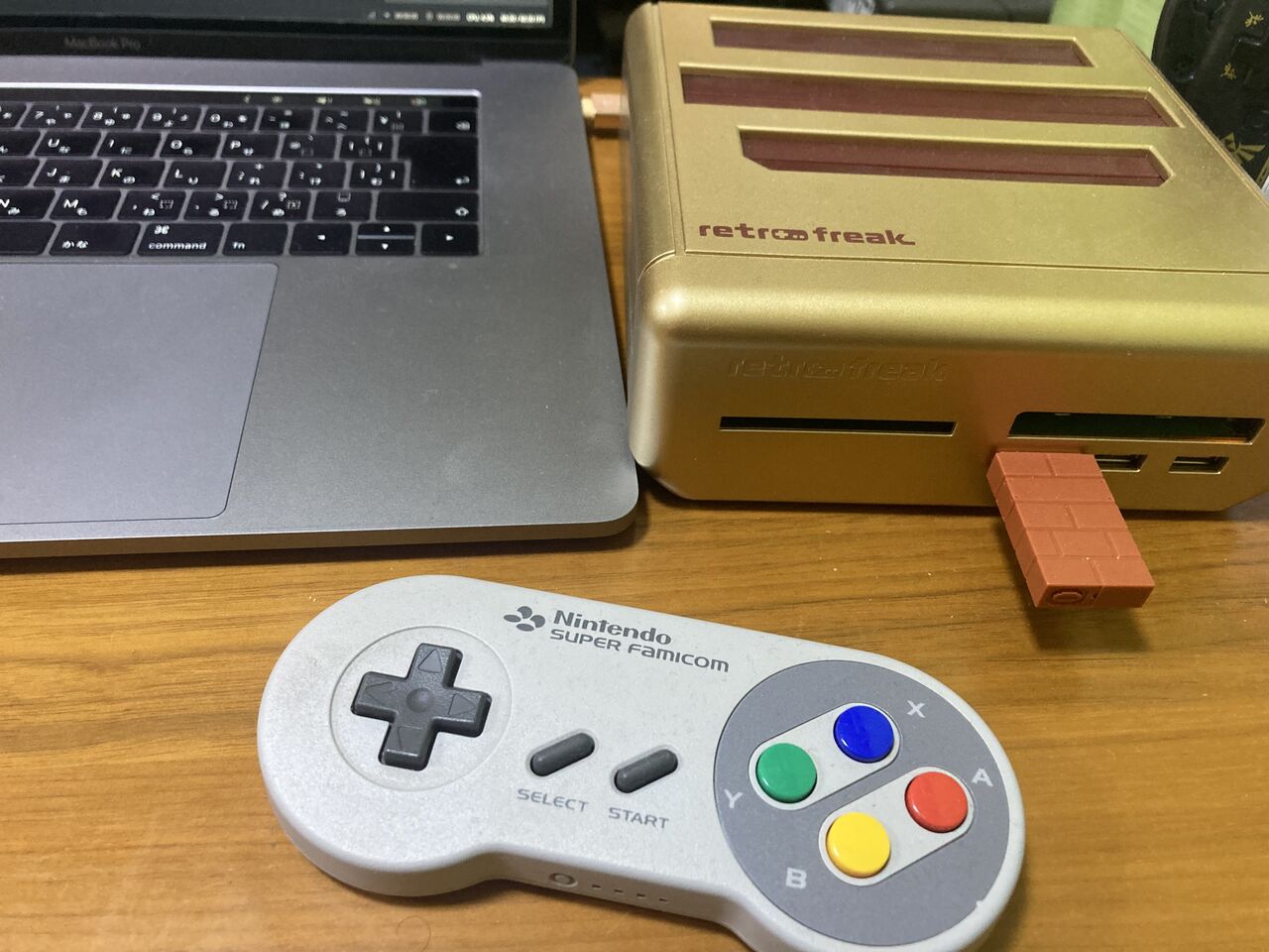 レトロフリーク コントローラーワイヤレス化計画 : たまっていくのは