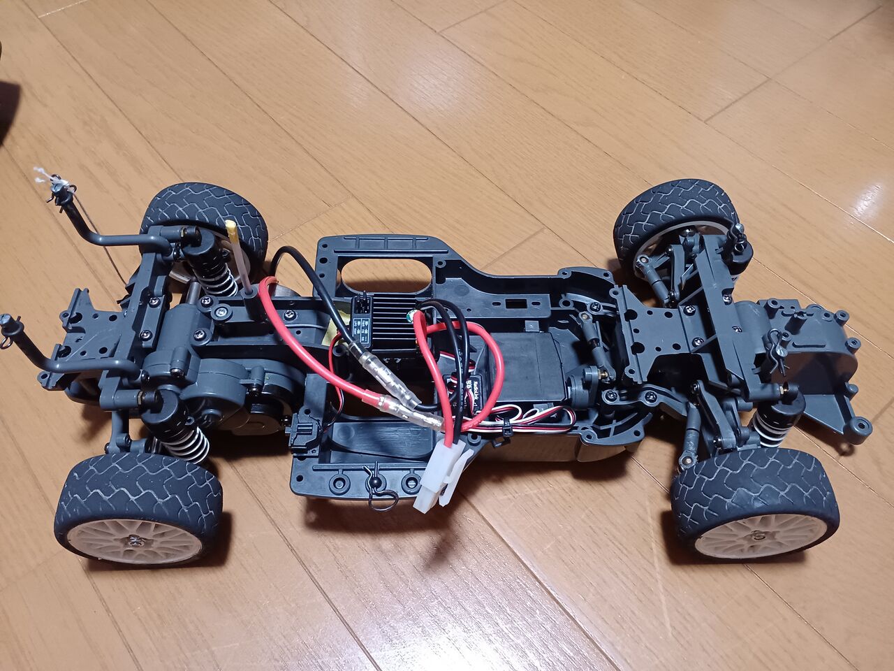 2024/6/5の作業：タミヤ TA03F ツーリングのMR化 : お父さんの作業部屋