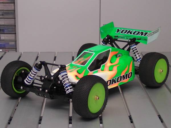 ヤフオク探訪 ヨコモ MR-4BC 広坂正美カラー : ビートル日記