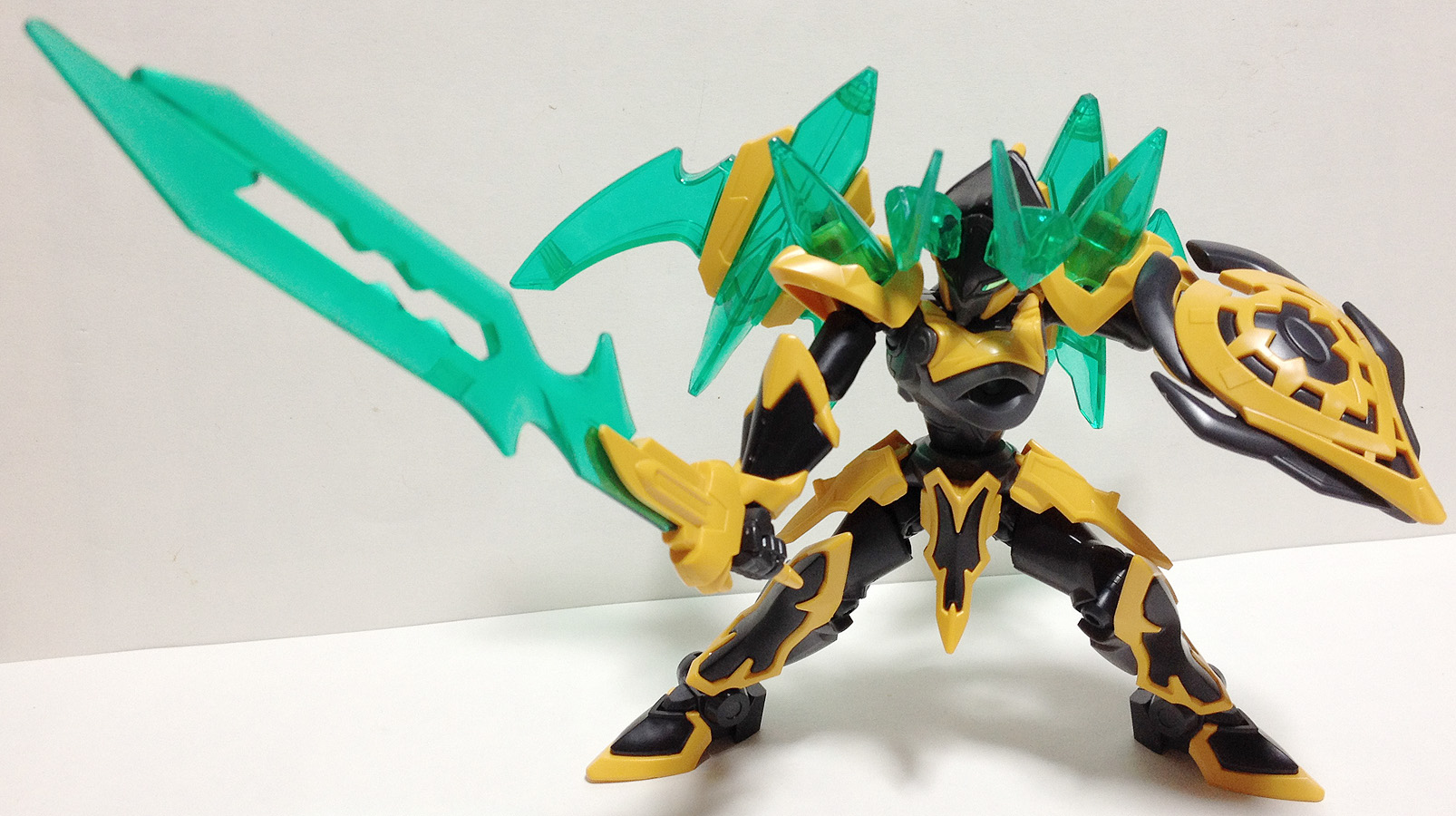 ダンボール戦機 LBX シャドールシファー : 機械心