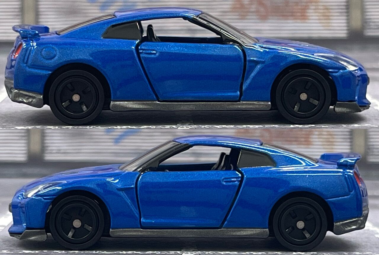 5000台限定GT-R付きTOMICAショーケース一式 5000台限定GT-R付きTOMICA