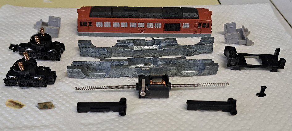 旧トミックスDF50形ディーゼル機関車から : 鉄道模型おもちゃ倶楽部