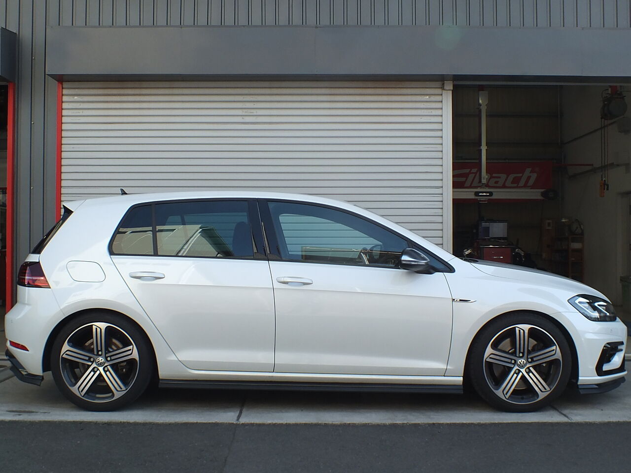 VW GOLF7.5 R × EIBACH PRO-KIT + iSWEEP ロールセンターアジャスター