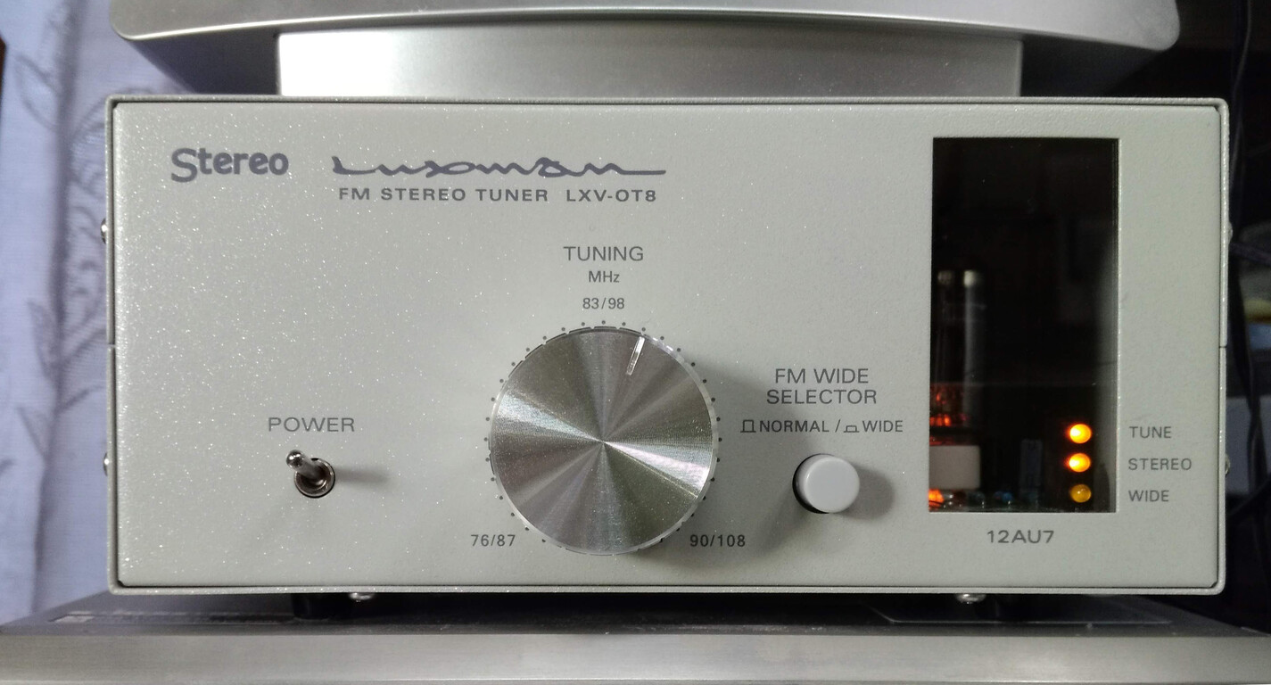 管球式FMステレオチューナー Luxman LXV-OT8 管球式FMステレオ
