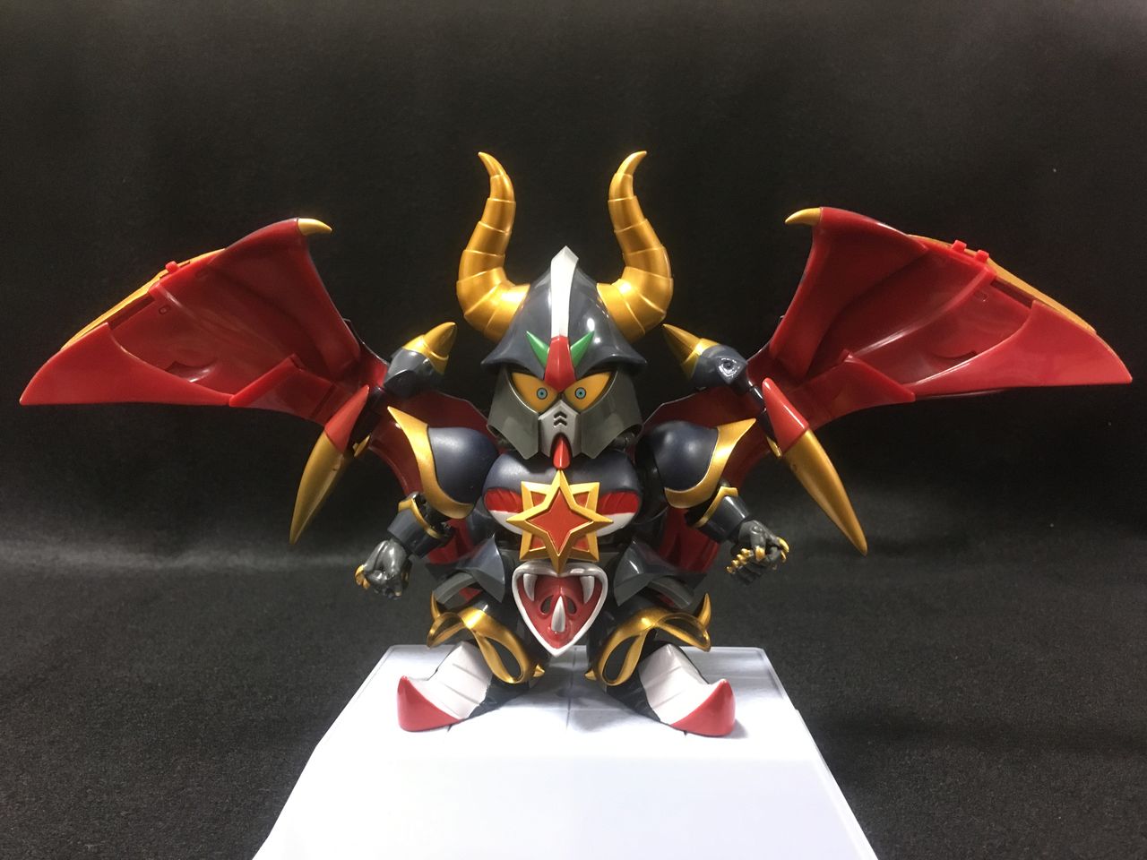 SDX サタンガンダム レビュー : 黒守暴穏島