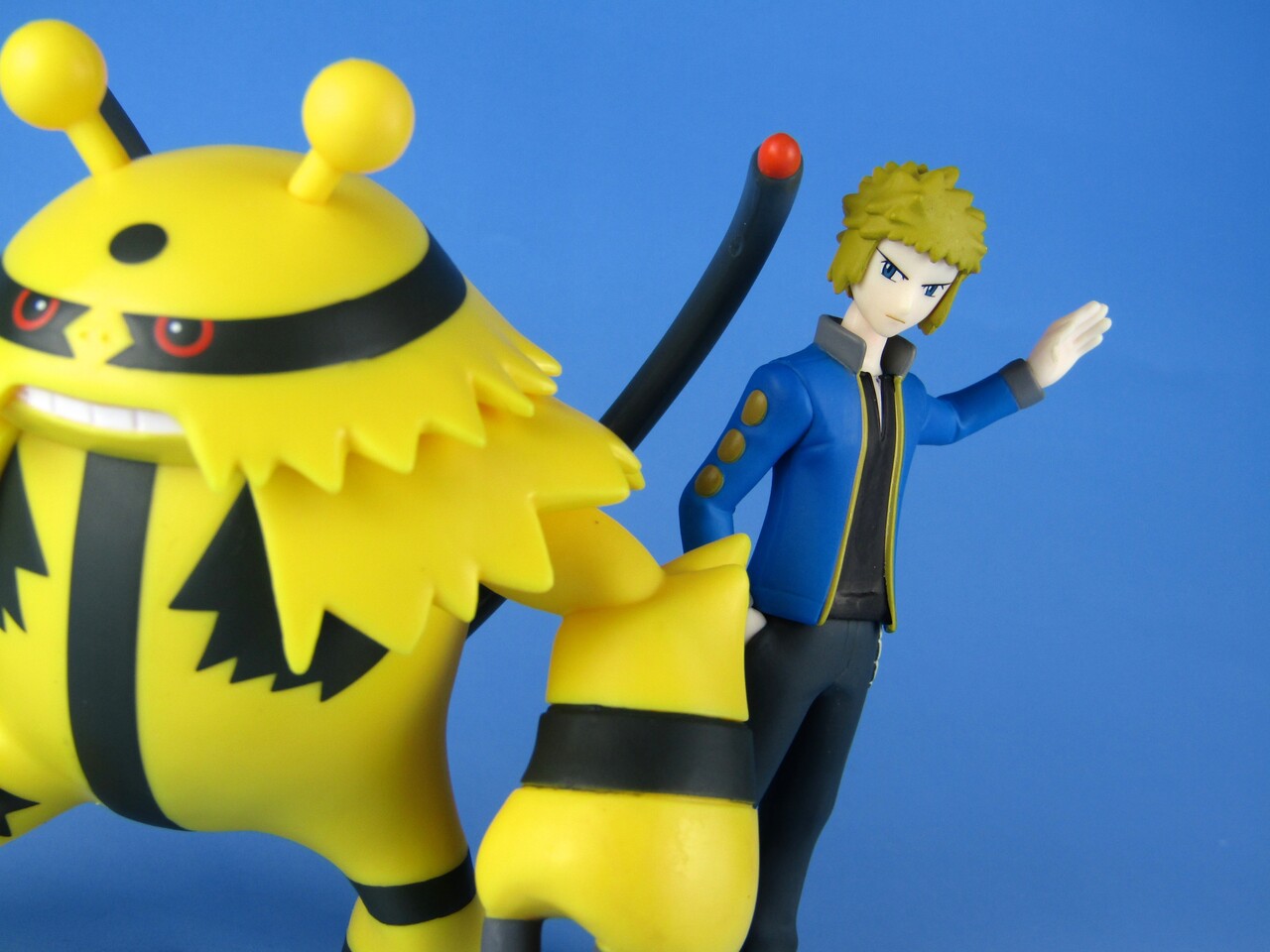 ポケモンスケールワールド シンオウ地方 デンジ＆エレキブル : 不玩全