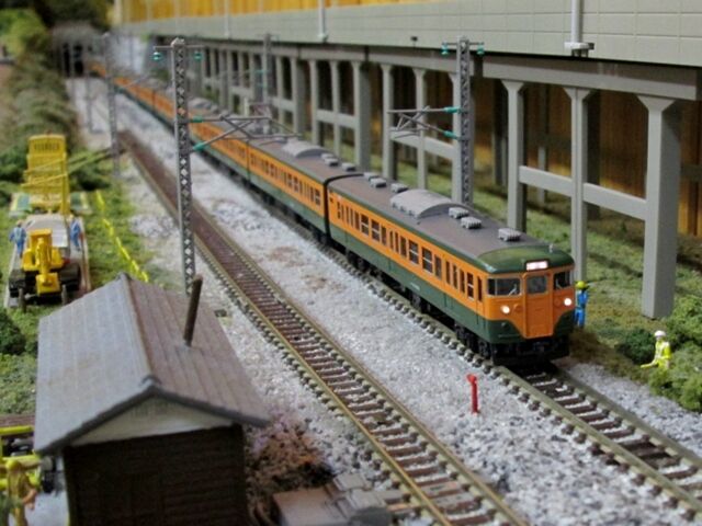 TOMIX 国鉄113-2000系近郊電車(湘南色) : 横浜西部急行の備忘録2