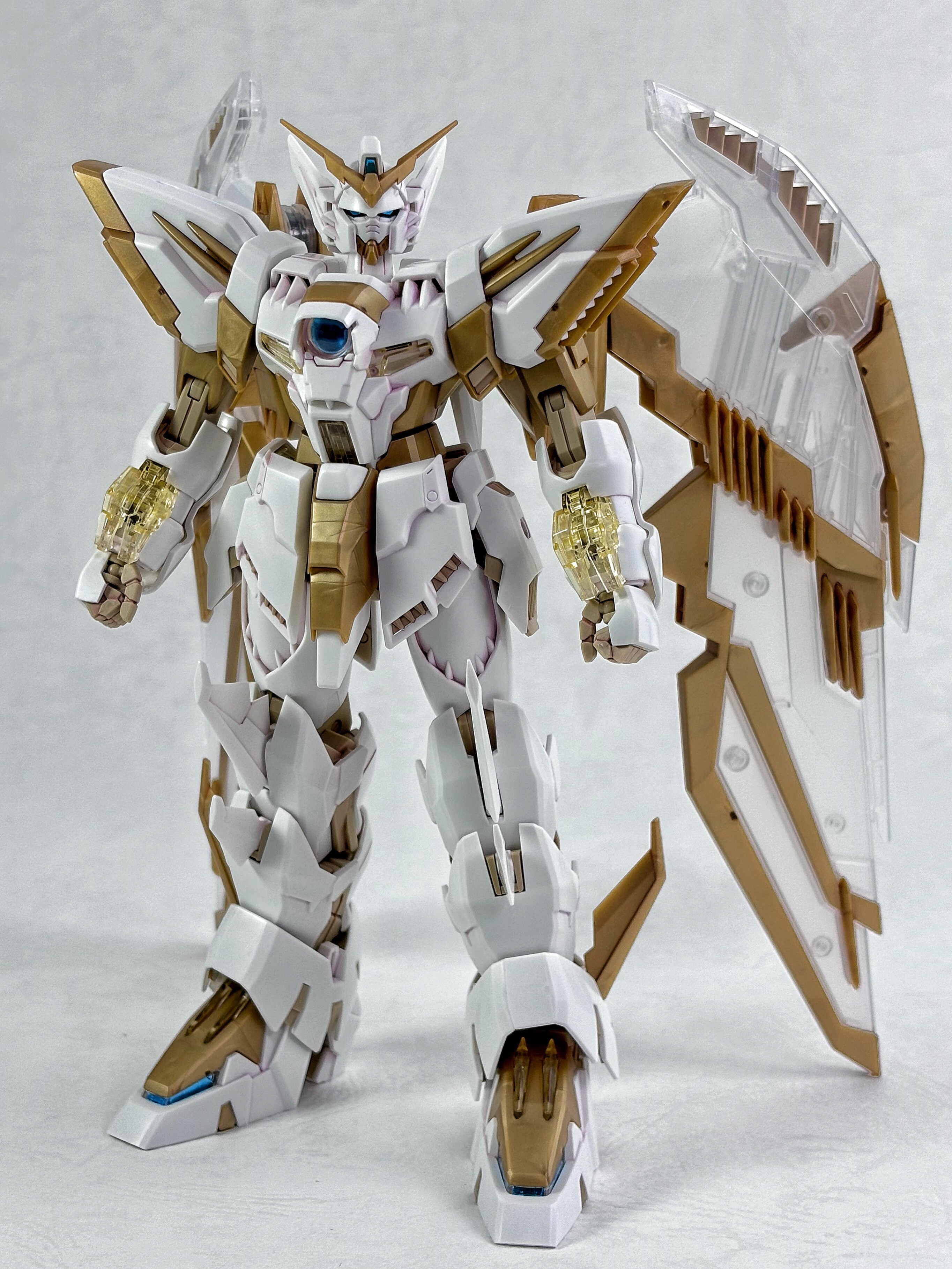 MG ガンダムエピオンEW[CROSS CONTRAST COLORS/CLEAR WHITE] レビュー