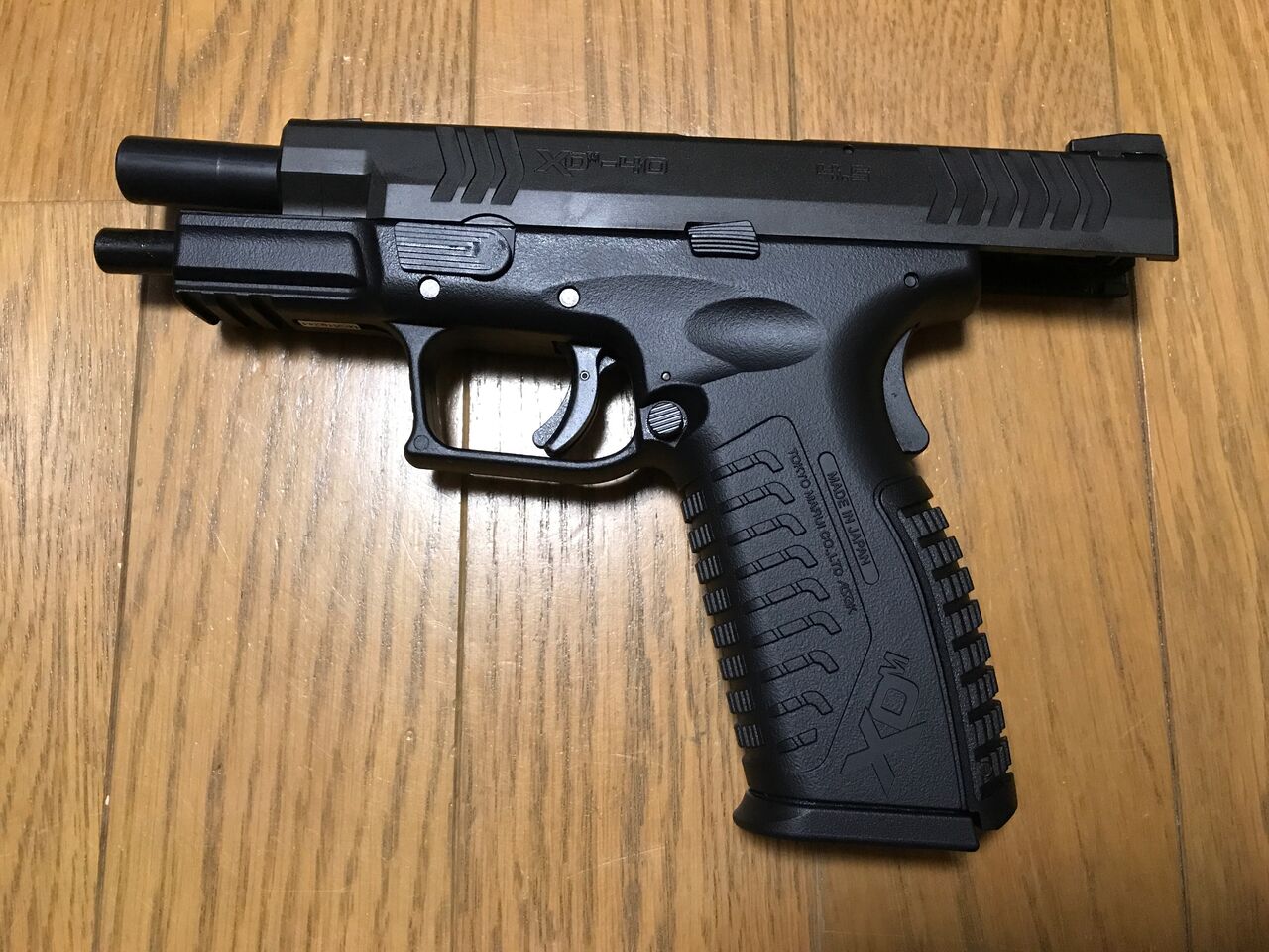 エアガンレビュー】東京マルイ XDM-40 : Bravo1は自重で落下します