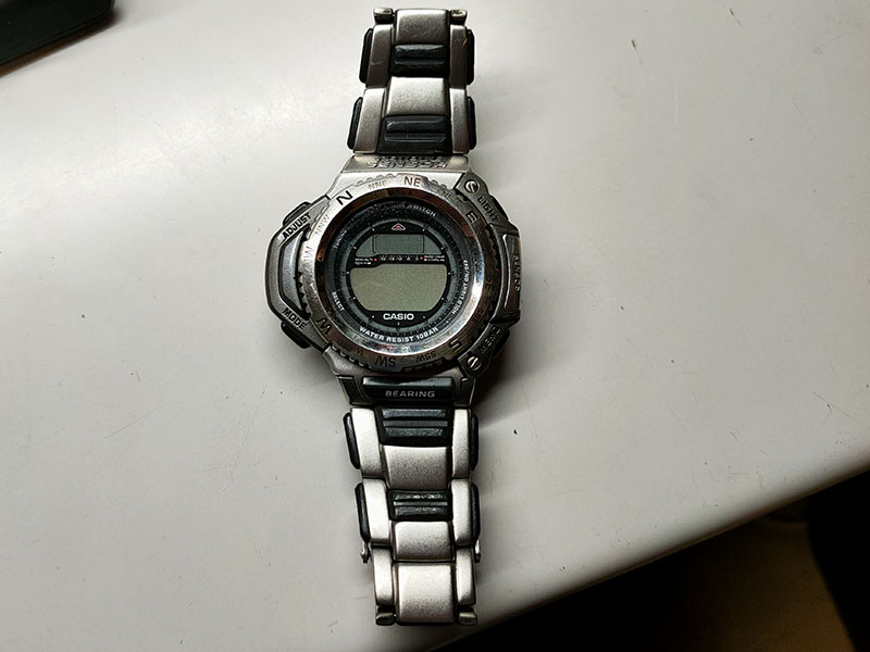 CASIO PROTREK PRT-1400 電池交換 : リサイクルパソコンビーグル 代表