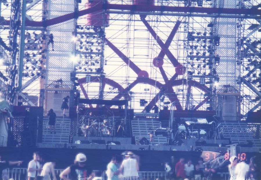 1997.8.10 THE ALFEE 「EMOTIONAL FIELD／2日目」 : やれんのか！