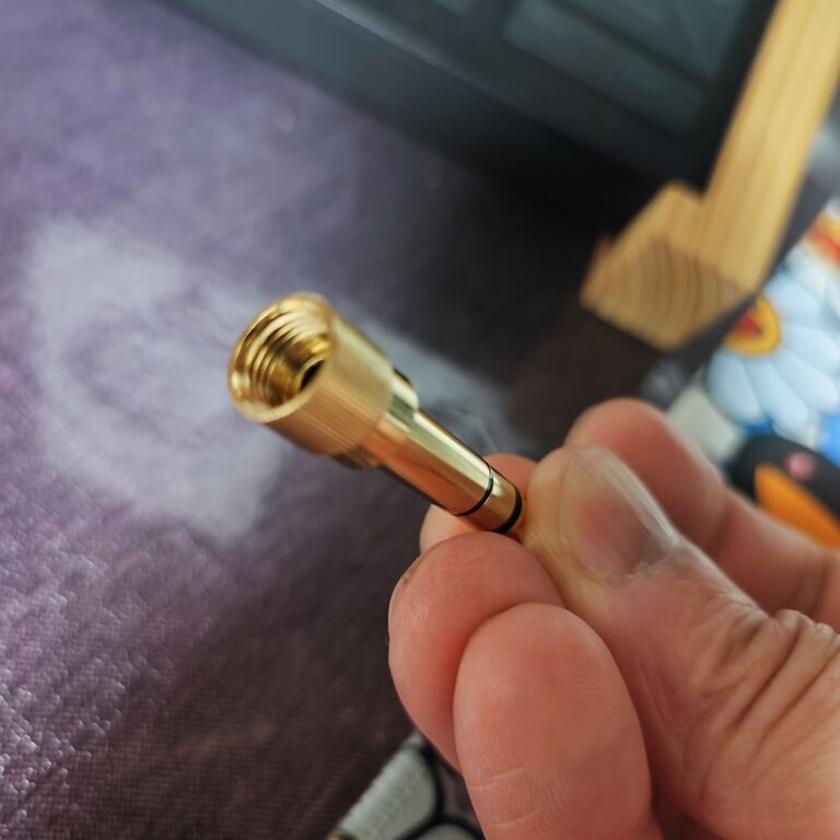 ucotech RE-3を買ったけどポジションが安定しない : イマニミテオレ