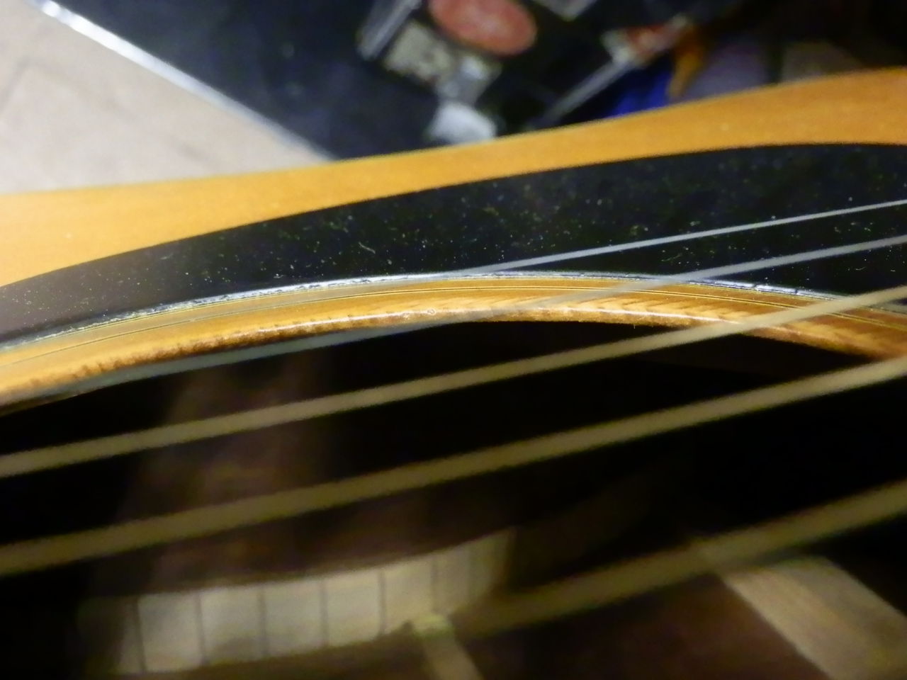 新入荷 “YAMAKI No.115” : 中古楽器屋への道(2） グラスホッパー・ギターズ