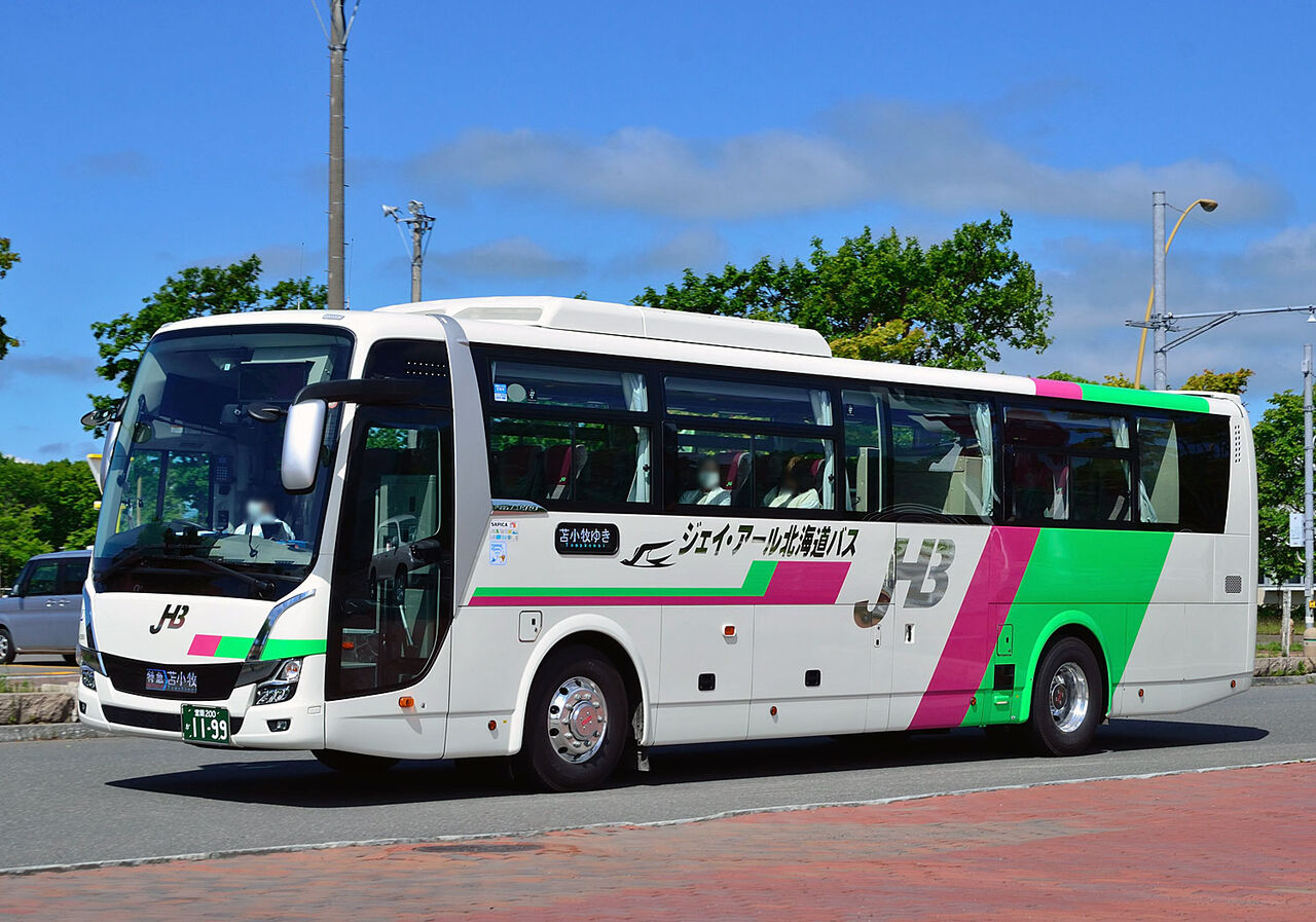 ジェイ・アール北海道バス 室蘭200か1199 : S'ELEGA Express別館 検修詰所