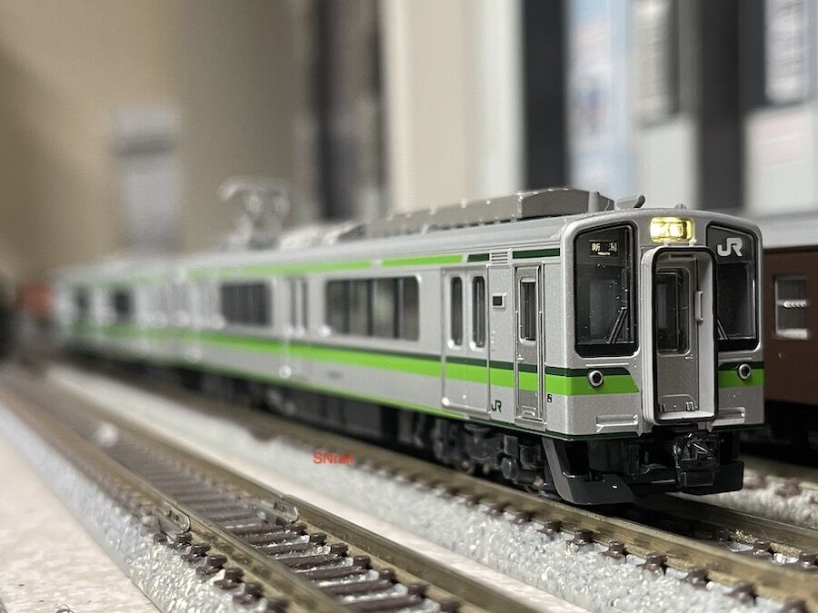 KATO 10-581 E127系0番台 新潟色 2両セット KATO 10-581 E127系 0番台