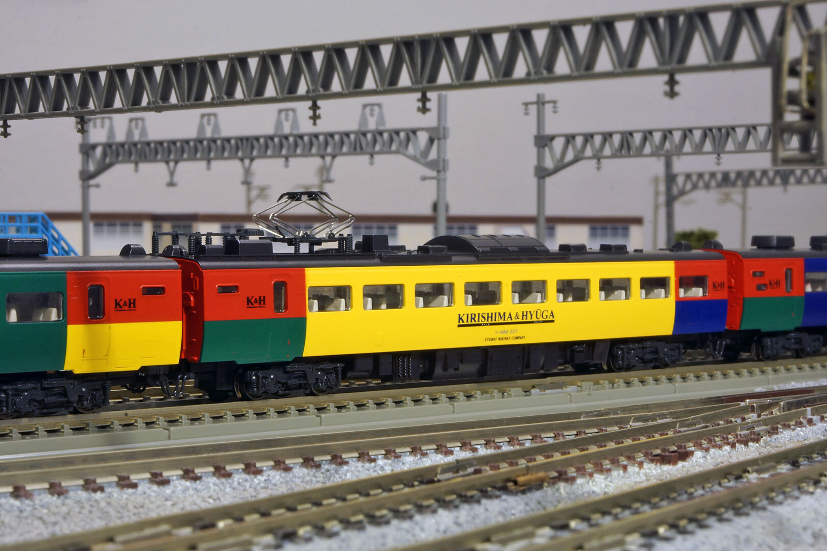 ラウンドハウス（KATO）10-913 485系「きりしま・ひゅうが」タイプ