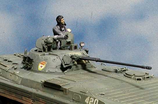 ◉BMP2（DRAGON 1/35）1990年後半に製作 : T.M.のプラモMUSEUM