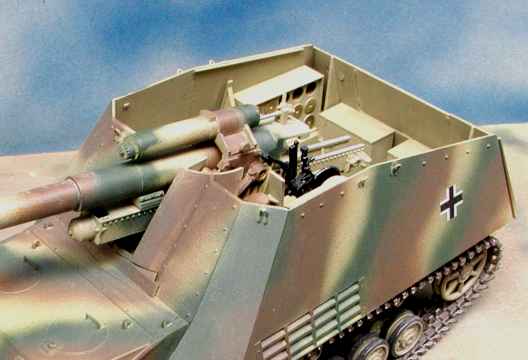 ◉フンメル自走砲（DRAGON 1/35）1990年代後半に完成 : T.M.のプラモMUSEUM