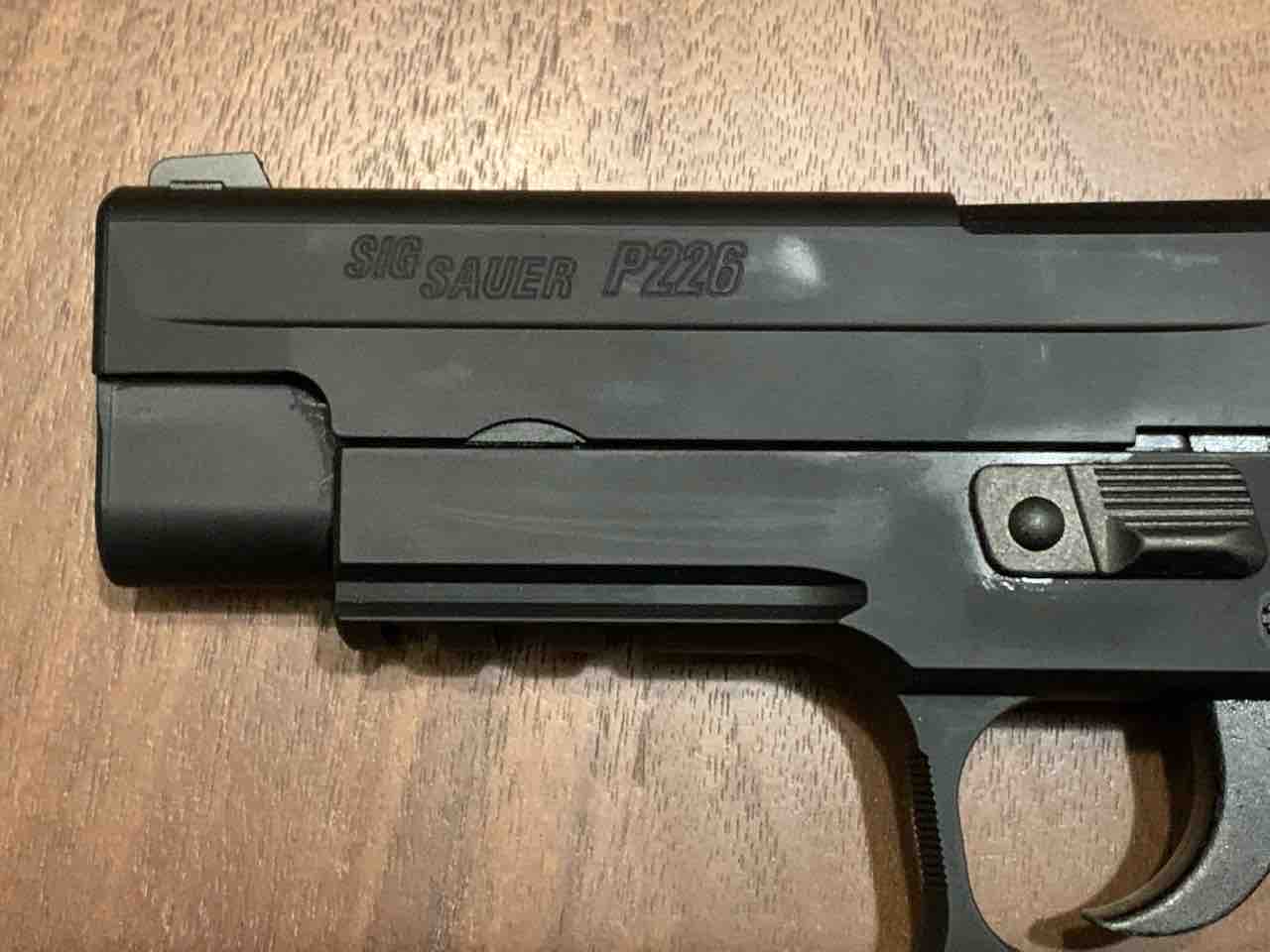 東京マルイ SIG SAUER P226 RAIL : 気ままにエアガンレビュー