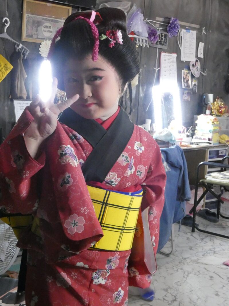 ○ 羅い舞座 京橋劇場 2025年10月公演 ○「剣戟はる駒座」舞台袖