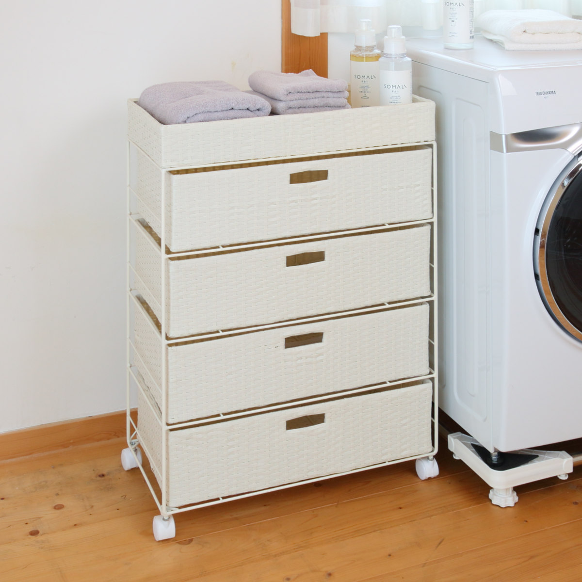 ランドリーチェスト 幅60.5cm 4段 引出し キャスター付 完成品