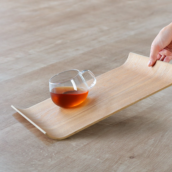 dショッピング |KINTO キントー ノンスリップカーブトレイ 360x250mm