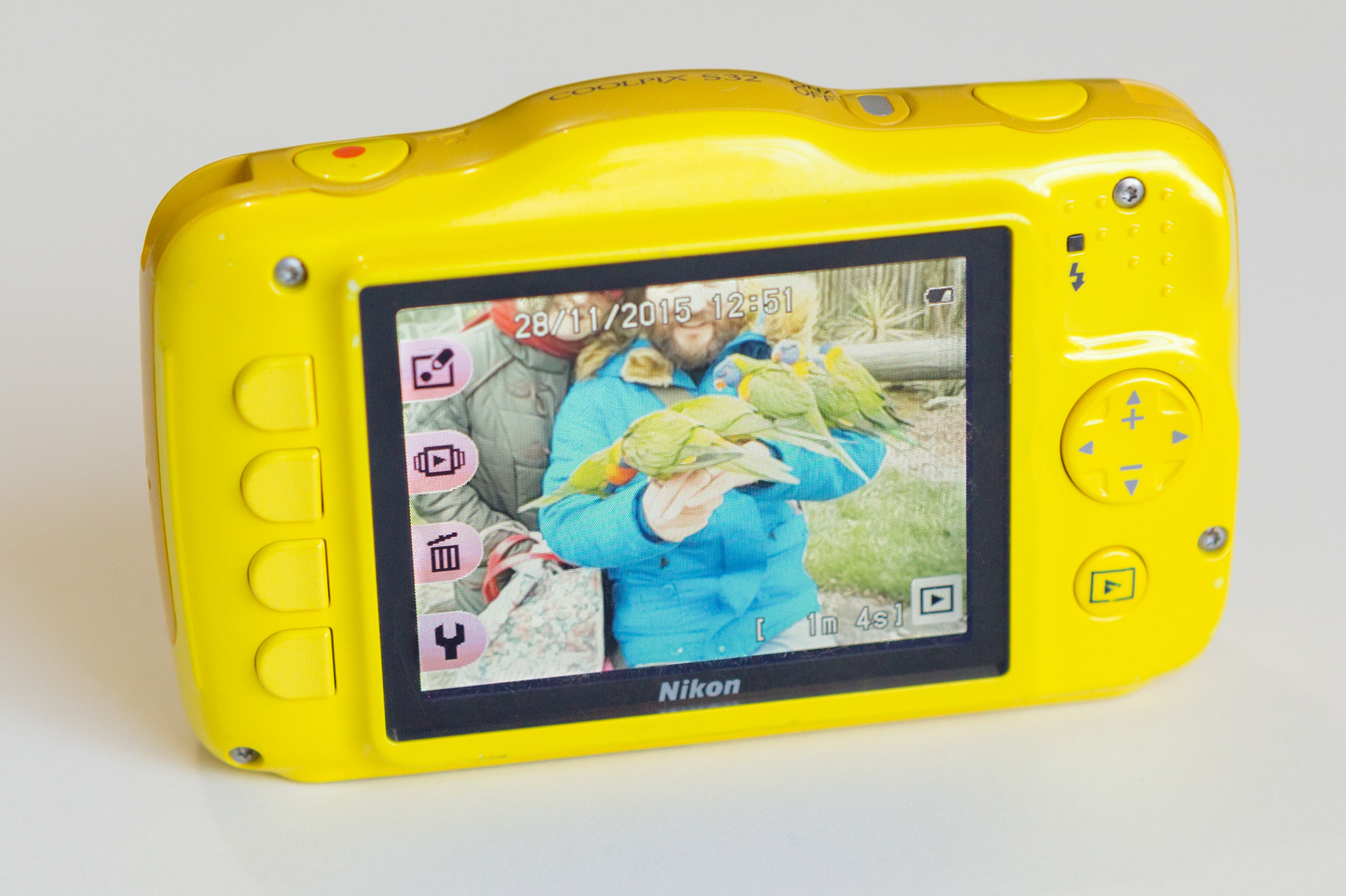 Nikon Coolpix S33 / S32 review: The Ultimate Camera For Children