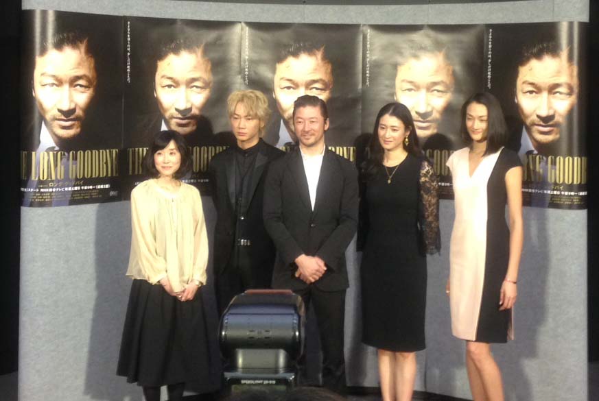 名作小説がドラマ化！ 浅野忠信演じる探偵に共演陣べた惚れ - LOCATION