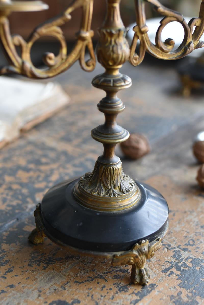 3灯キャンドルスタンド.4A(スナッファー付) アンティーク燭台