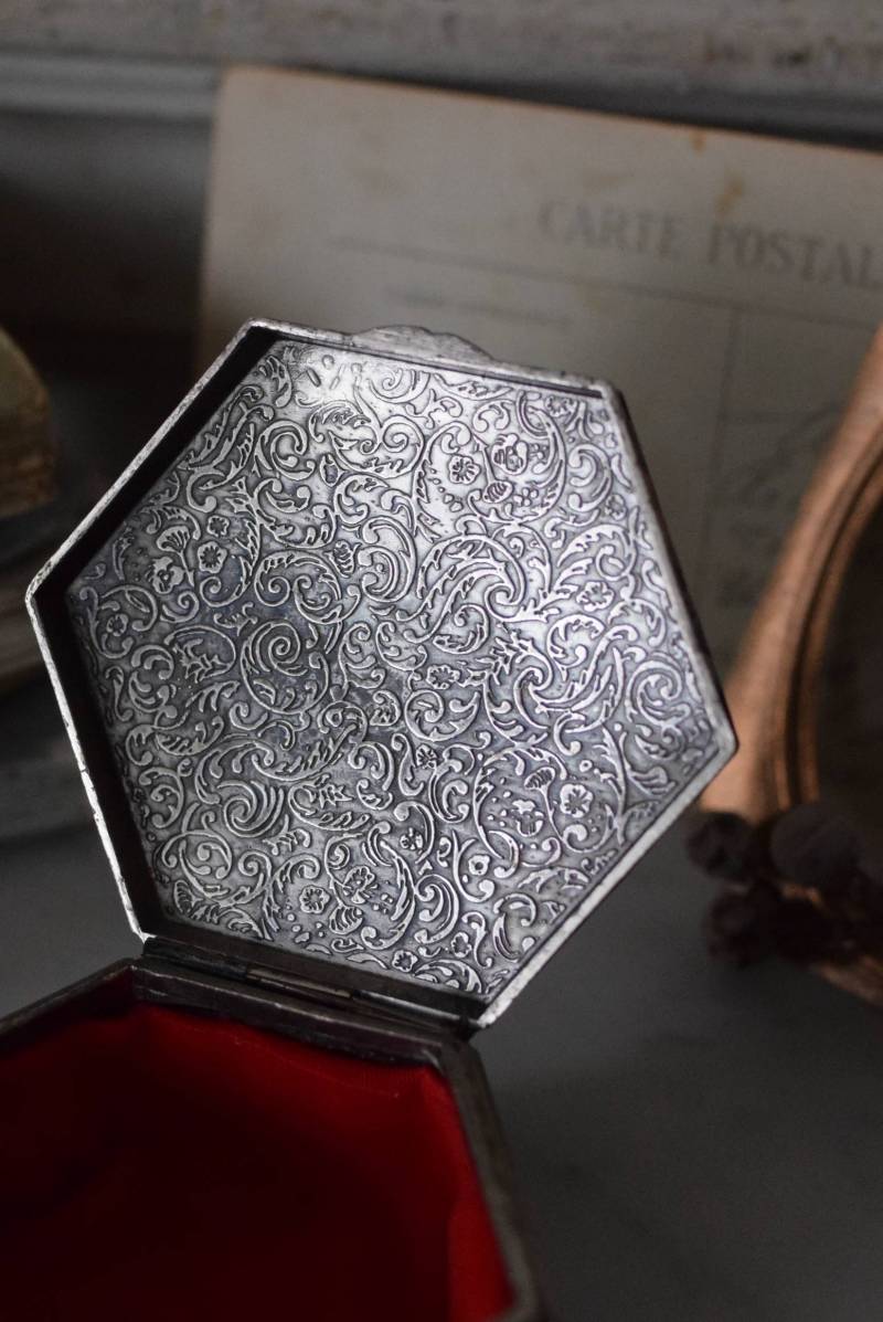 ジュエリーボックス.六角形 シルバープレート フランスアンティーク雑貨