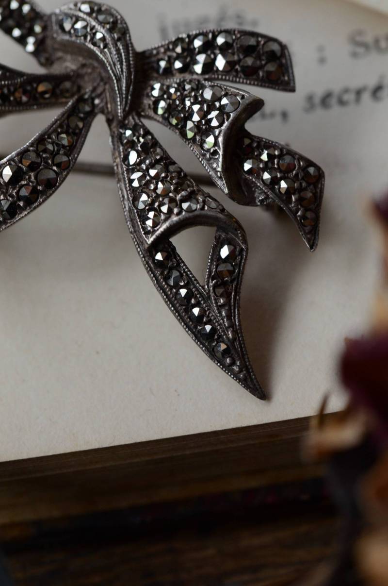 シルバー・マーカサイト ブローチ.15 イギリスヴィンテージジュエリー