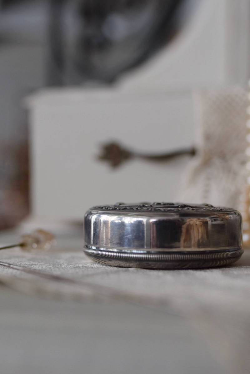 シルバー雑貨 アンティークピルケース.silver 小物入れ フレンチ雑貨