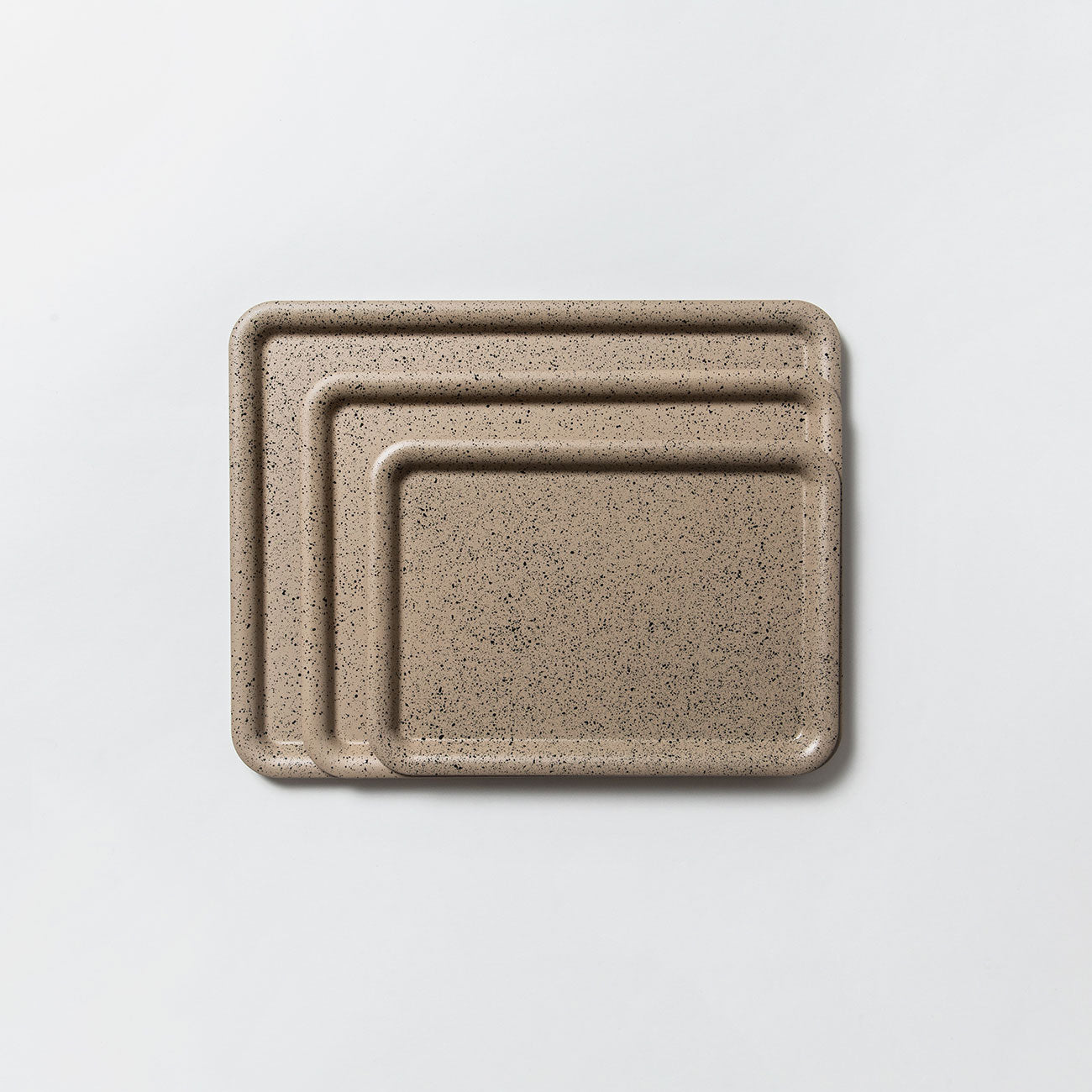 SEKISAKA(セキサカ) B4 Tray Beige(black non-slip) プレート・ボウル