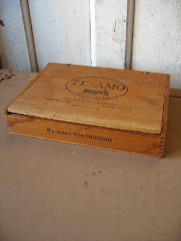 シガー木箱 TE-AMO 葉巻 タバコ シガーボックス ギター アクセサリー