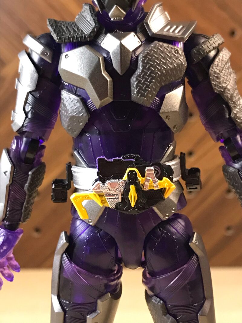 S.H.Figuarts 仮面ライダー滅 スティングスコーピオン（クリアパープル