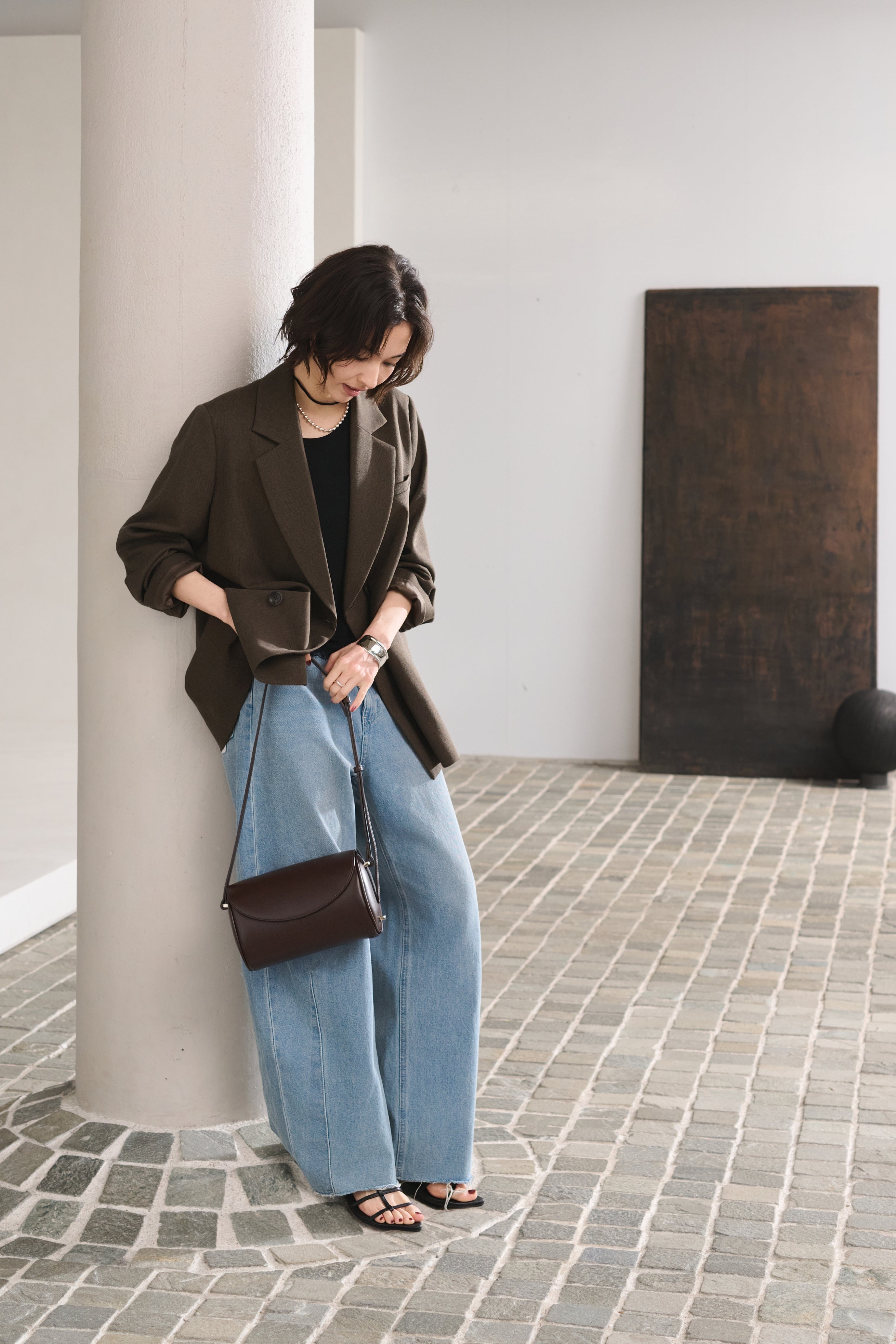 国産アップルレザー製「Apple 2Way Half-moon Bag」| LOVST TOKYO