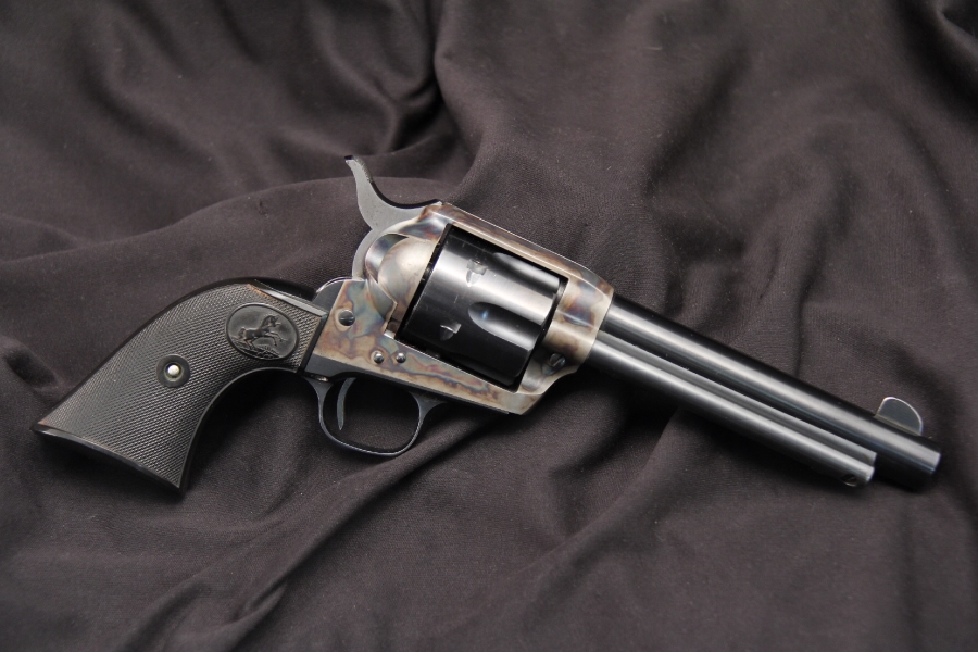 Colt .44-40 Single Action Army — Frontier Six Shooter Revolver