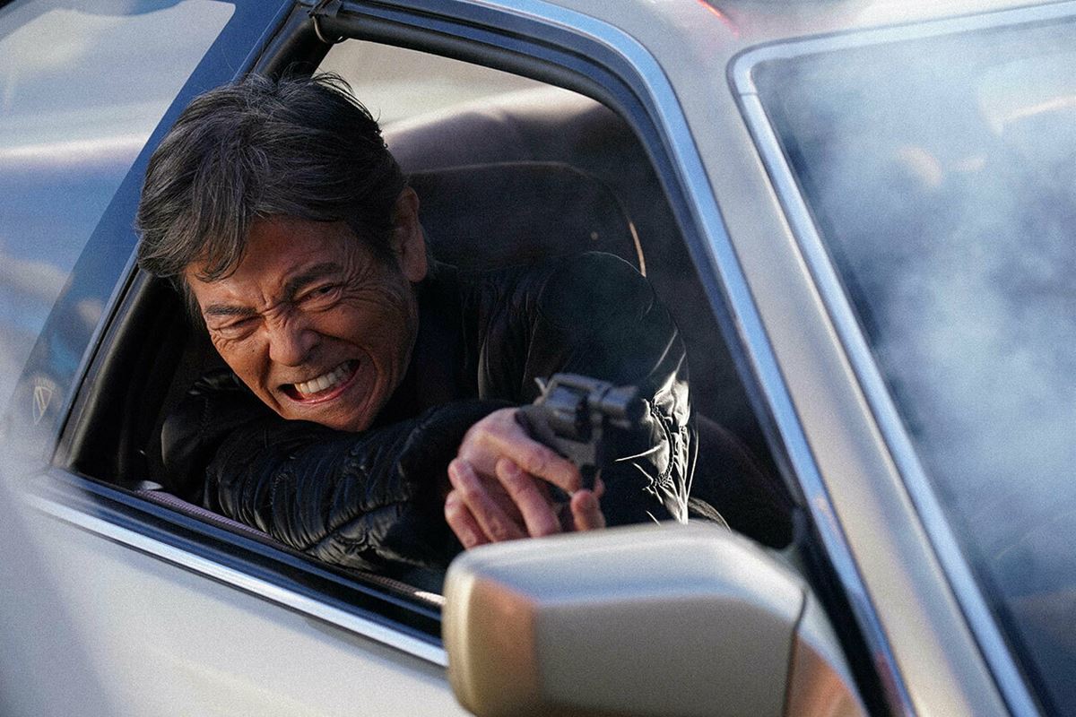 帰ってきた あぶない刑事』舘ひろしと柴田恭兵が永遠不滅の、ショー