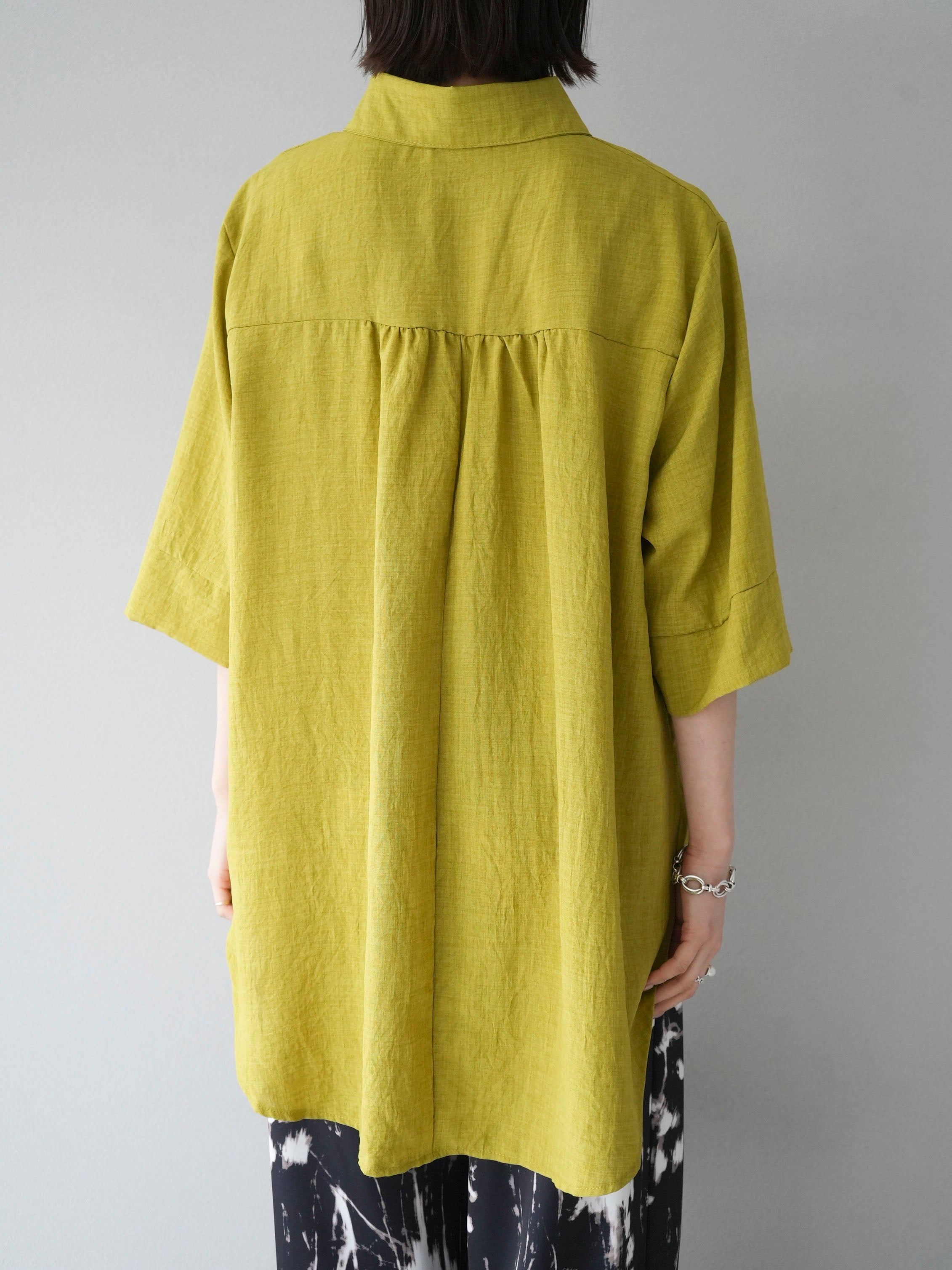 予約]リネンタッチハーフスリーブロングシャツ/イエローグリーン – Lumier