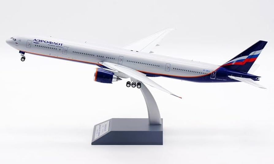 Amazon.co.jp: INFLIGHT 1:200 完成品 Aeroflot for BOEING 777-300ER