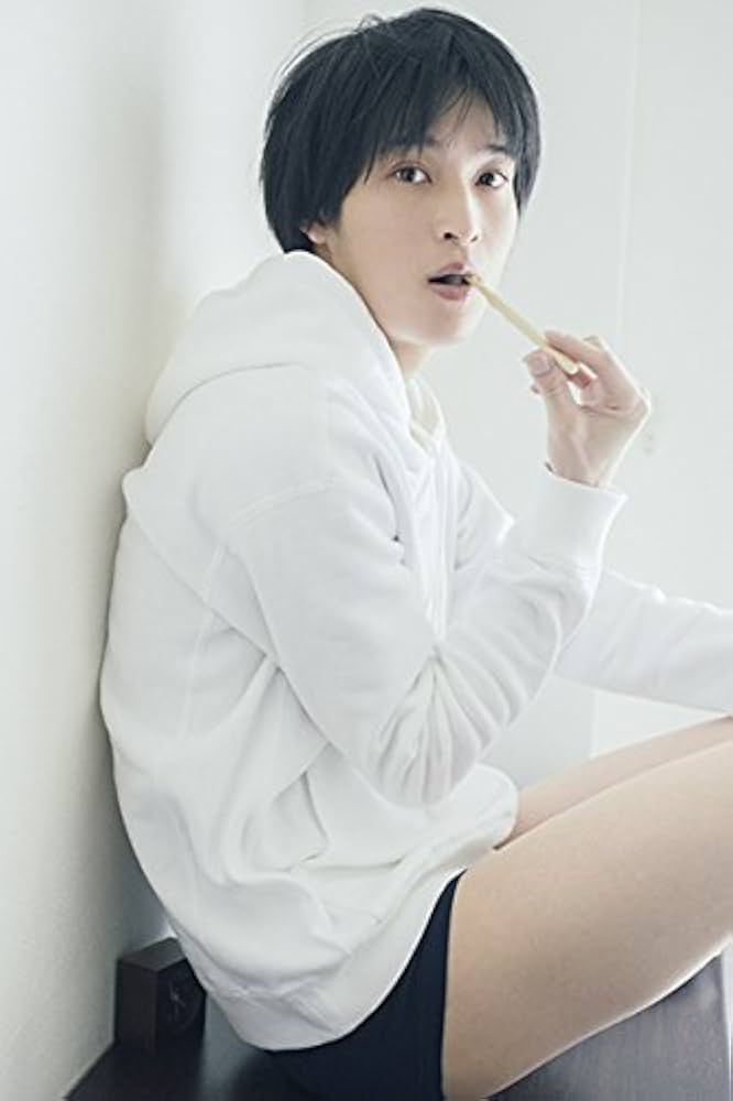 Amazon.co.jp: 阪本奨悟写真集 「ただいま。」 (アーティストシリーズM