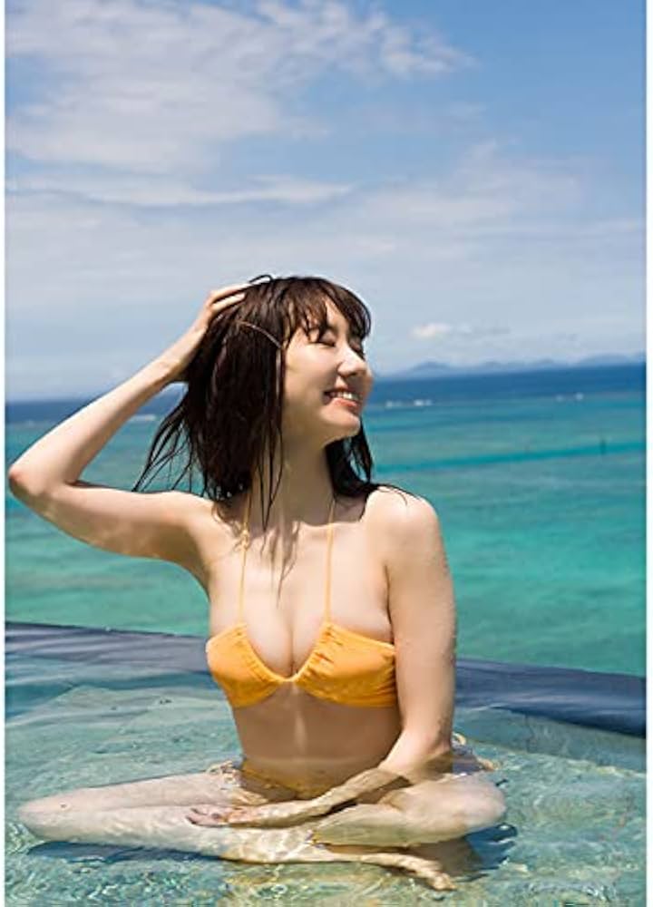 Amazon.co.jp: 柏木由紀写真集 「Experience」【セブンネット限定表紙