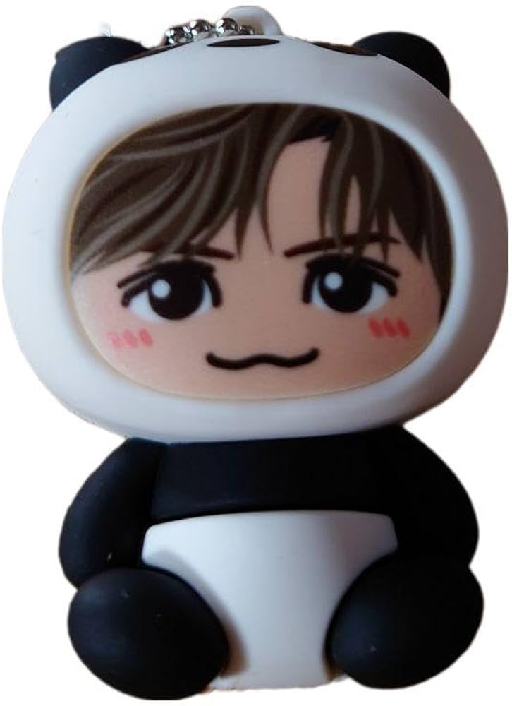 岩田剛典 パンダ着ぐるみキーホルダー