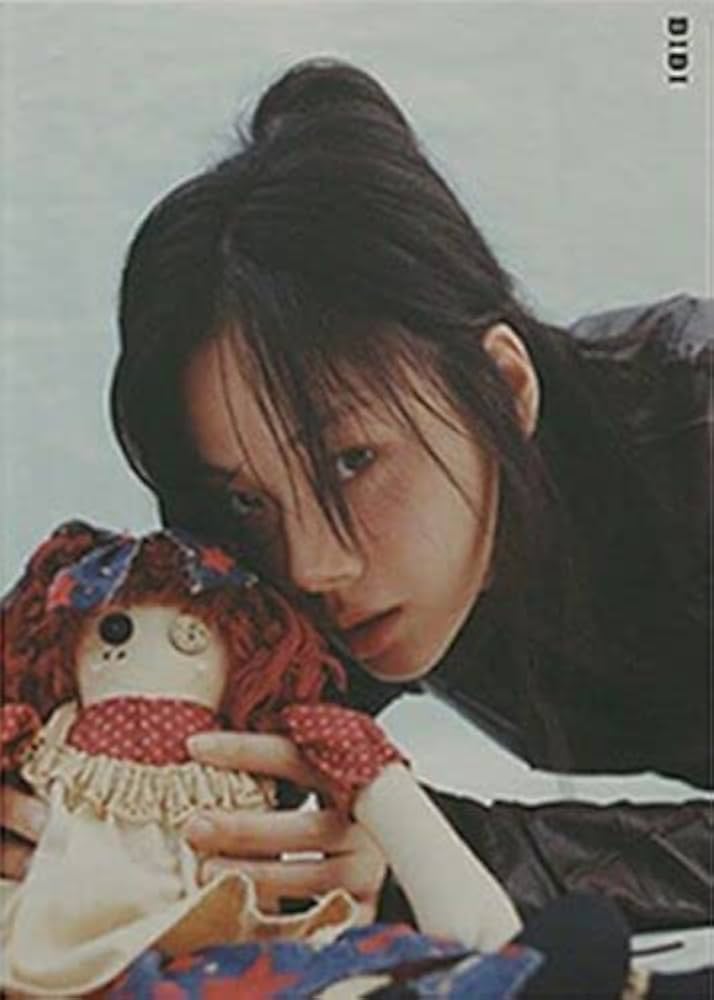 BIBI LOWLIFE PRINCESS : NOIR 1st Album [ 금지(Prohibition