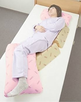 Amazon | 日本エンゼル 洗えるフィット三角柱クッションII ベージュ