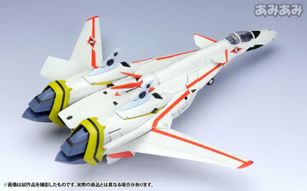 Amazon.co.jp: 新 1/60 完全変形 VF-19P 惑星ゾラ パトロール隊仕様